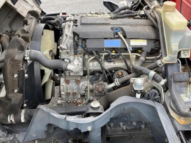 MITSUBISHI CANTER 2018