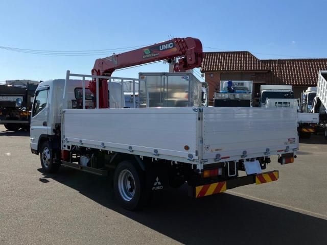 MITSUBISHI CANTER 2025