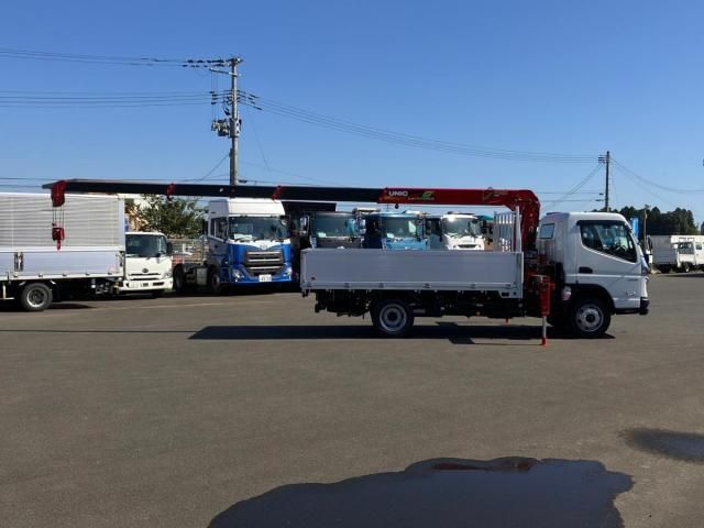 MITSUBISHI CANTER 2025