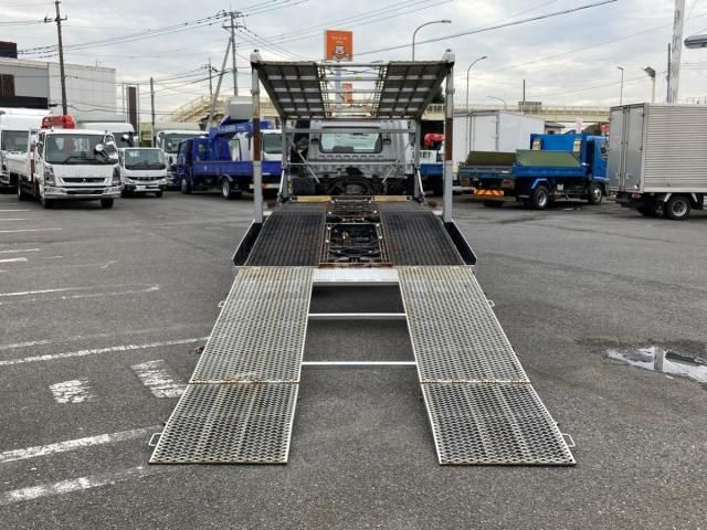 MITSUBISHI FUSOU FIGHTER 2007