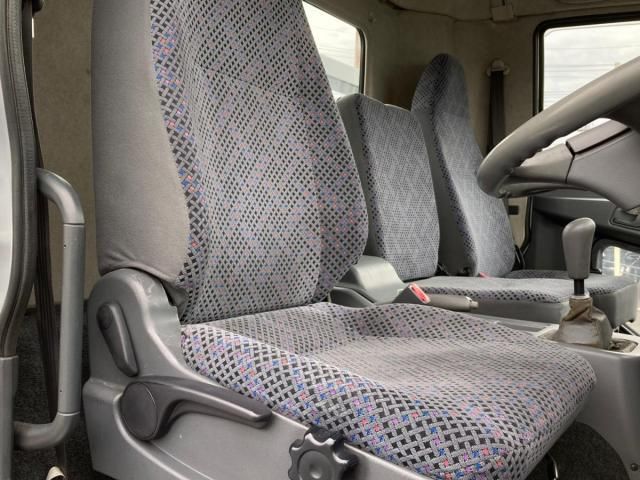 MITSUBISHI FUSOU FIGHTER 2007