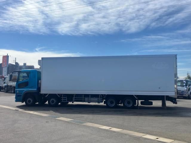 MITSUBISHI FUSOU SUPER GREAT 2019