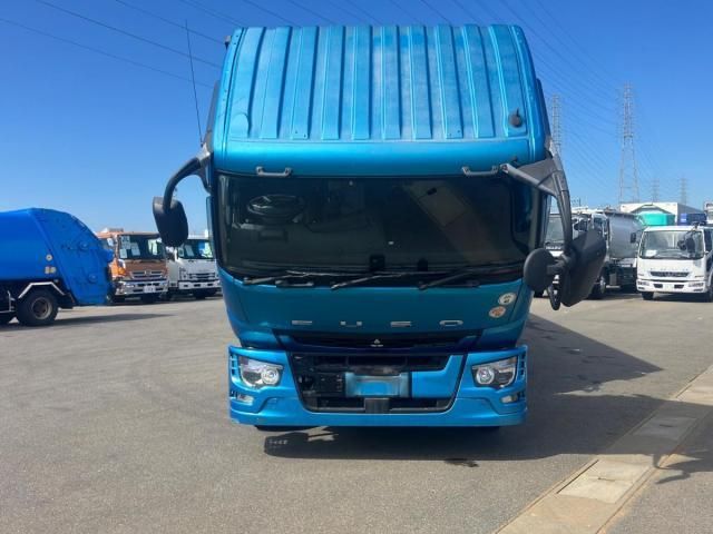 MITSUBISHI FUSOU SUPER GREAT 2019