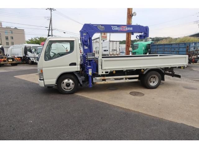 MITSUBISHI CANTER 2004