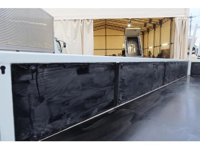 MITSUBISHI CANTER 2004