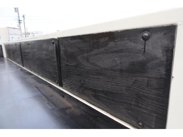 MITSUBISHI CANTER 2004