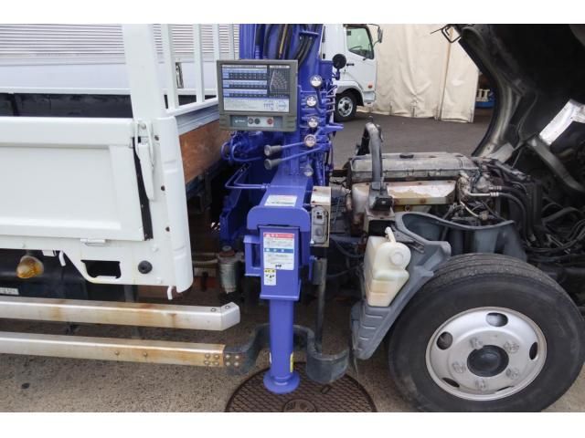 MITSUBISHI CANTER 2004