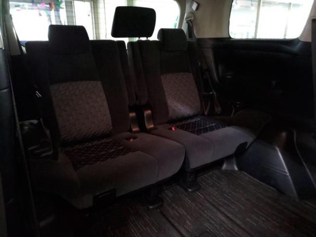 TOYOTA VELLFIRE 2016