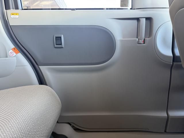 DAIHATSU TANTO 4WD 2014