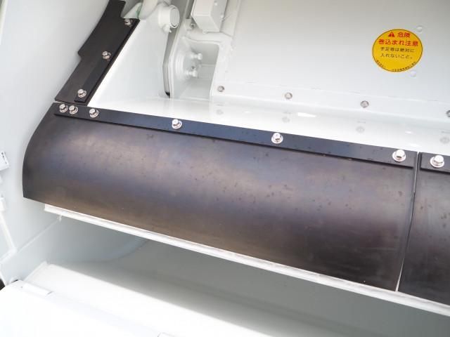 MITSUBISHI FUSOU FIGHTER 2025