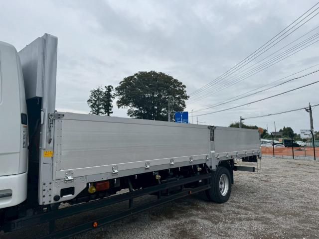 MITSUBISHI FUSOU FIGHTER 2015