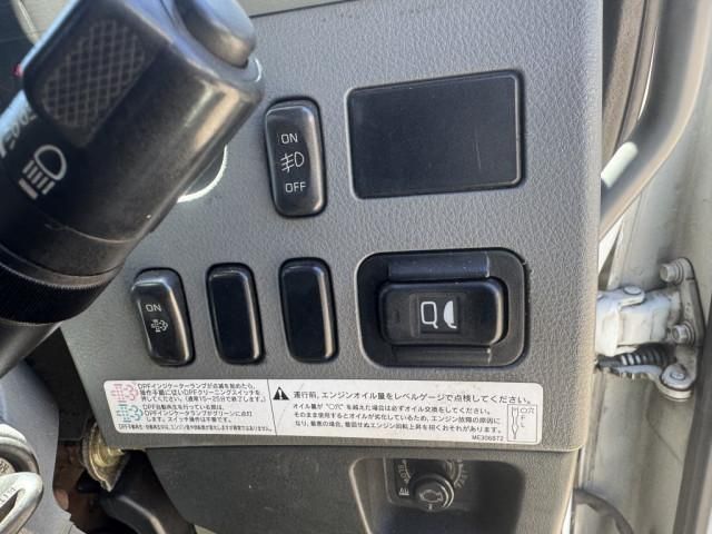 MITSUBISHI FUSOU FIGHTER 2015