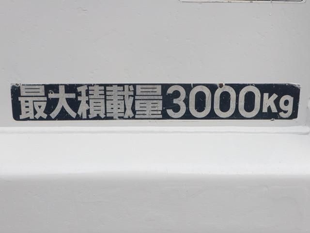 MITSUBISHI CANTER 2017