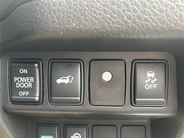 NISSAN X-TRAIL 4WD 2017