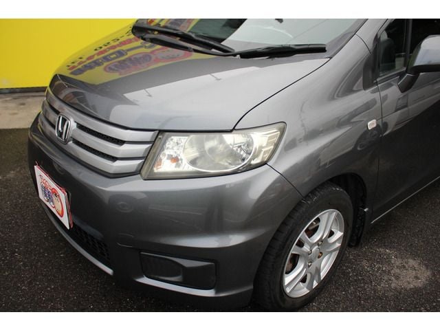 HONDA FREED Spike 2010