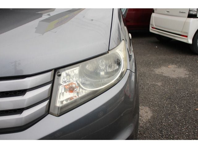 HONDA FREED Spike 2010