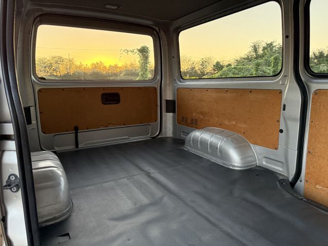 TOYOTA HIACE van 4WD 2014