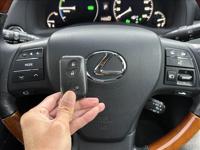 TOYOTA LEXUS RX450h AWD 2009