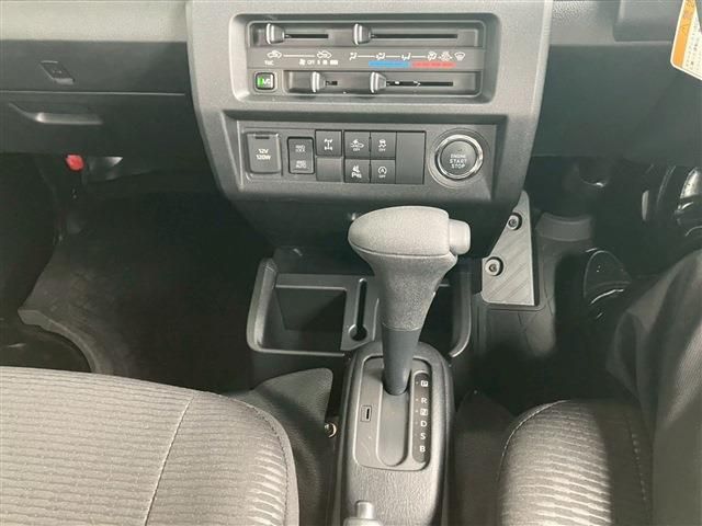 DAIHATSU HIJET truck 4WD 2025