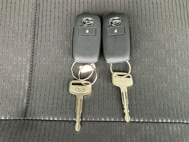 DAIHATSU HIJET truck 4WD 2025