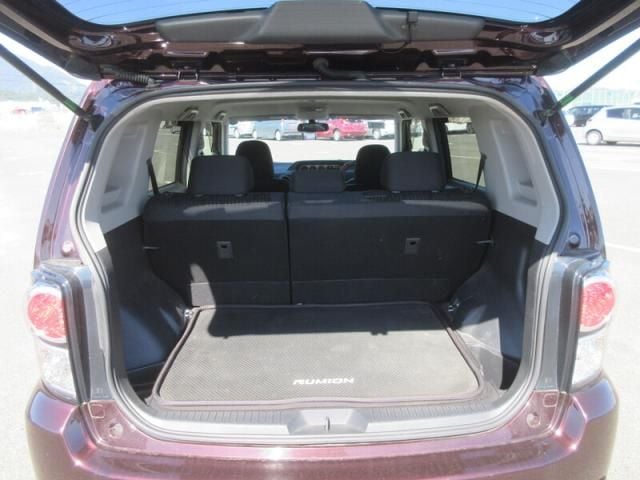 TOYOTA COROLLA RUMION 2011