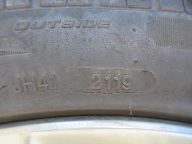 TOYOTA COROLLA RUMION 2011