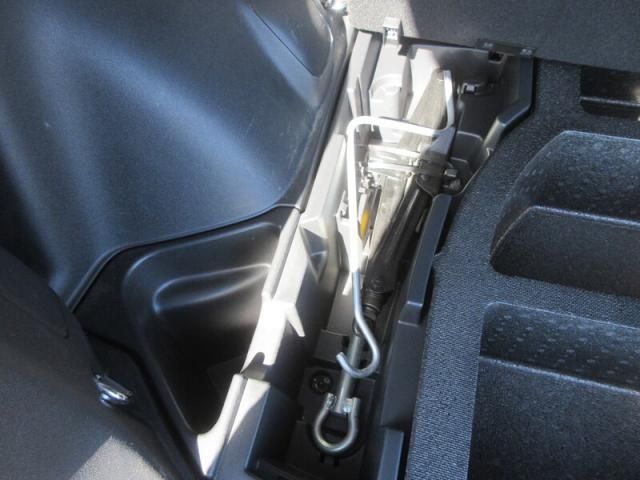 TOYOTA COROLLA RUMION 2011