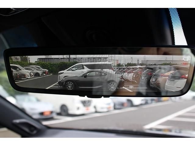TOYOTA HARRIER HYBRID 2021