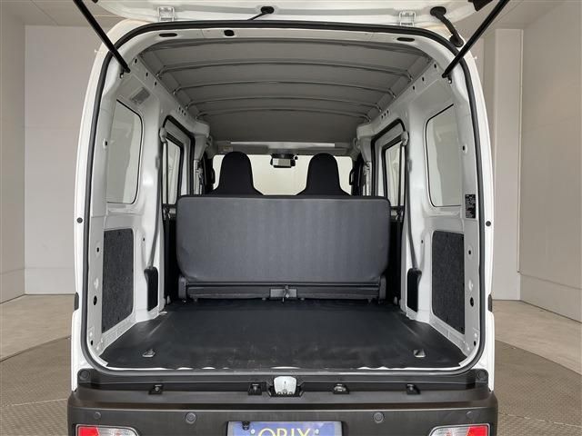 DAIHATSU HIJET CARGO 2023