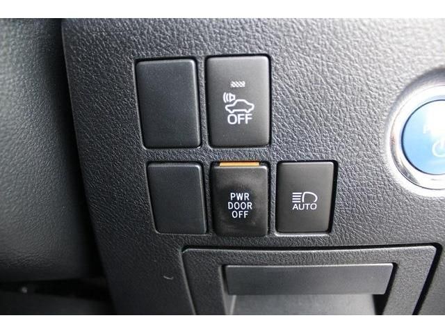 TOYOTA ALPHARD hybrid 4WD 2018