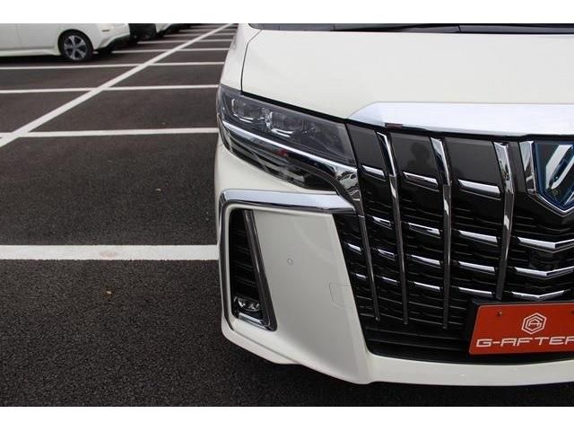 TOYOTA ALPHARD hybrid 4WD 2018