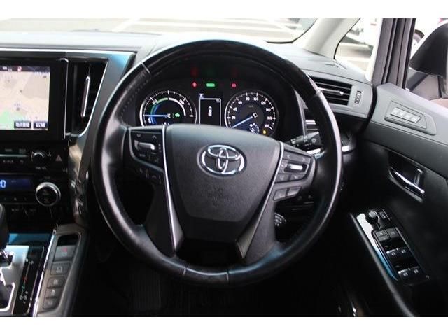TOYOTA ALPHARD hybrid 4WD 2018