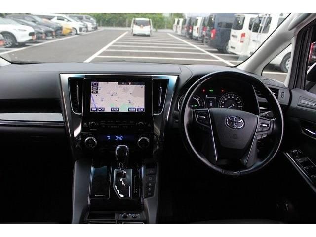 TOYOTA ALPHARD hybrid 4WD 2018