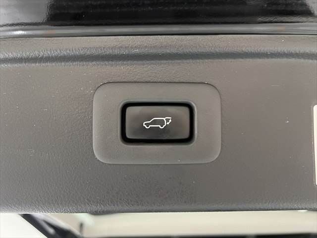 TOYOTA VELLFIRE 2015