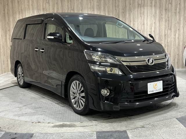 TOYOTA VELLFIRE 2015