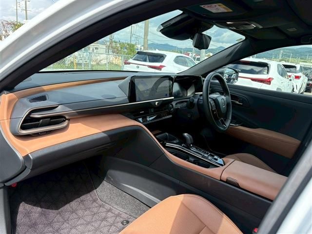 TOYOTA CROWN SPORT 2024