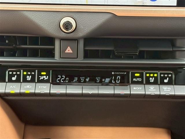 TOYOTA CROWN SPORT 2024