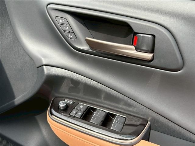 TOYOTA CROWN SPORT 2024