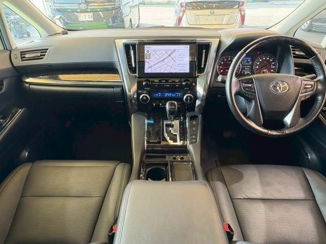 TOYOTA ALPHARD 2020