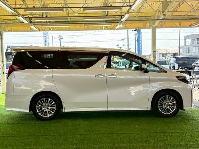 TOYOTA ALPHARD 2020