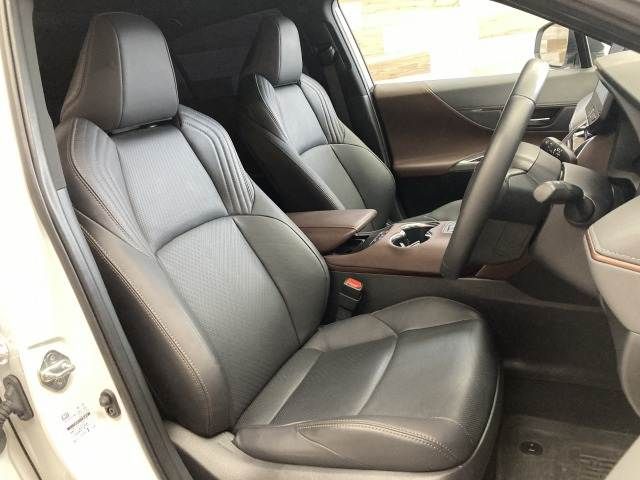 TOYOTA HARRIER HYBRID 2023