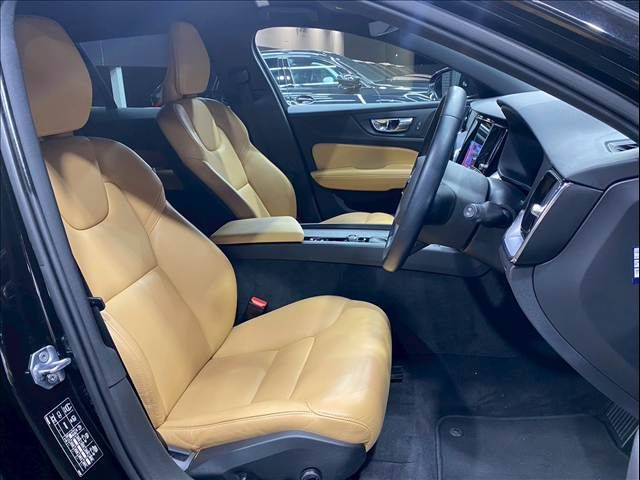 VOLVO VOLVO V60 2019