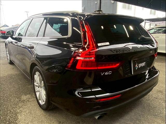 VOLVO VOLVO V60 2019