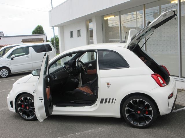 FIAT ABARTH 595 2021