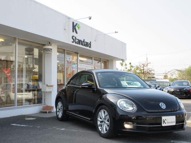 VOLKSWAGEN VOLKSWAGEN The BEETLE 2012
