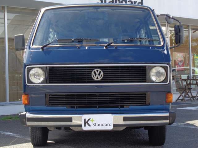 VOLKSWAGEN VOLKSWAGEN CARRAVEL 1990