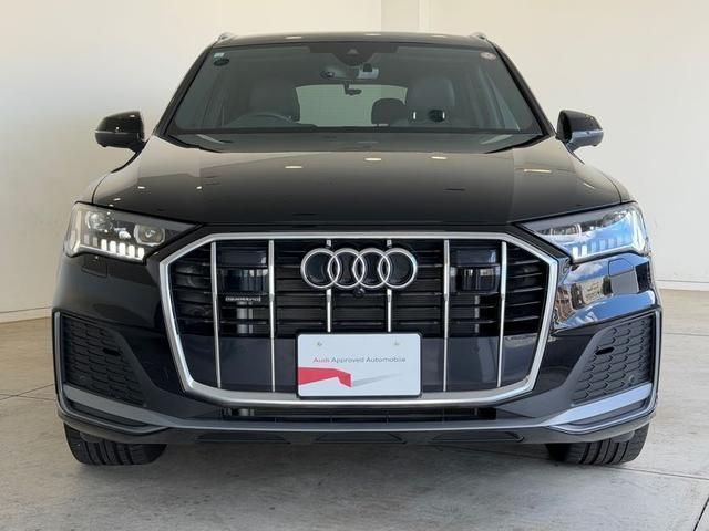 AUDI AUDI  Q7 2023
