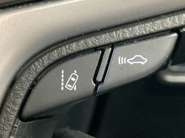 TOYOTA LANDCRUISER PRADO 2022