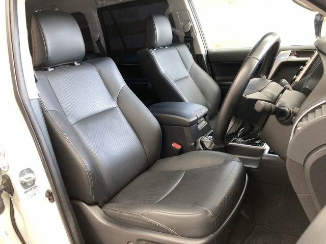 TOYOTA LANDCRUISER PRADO 2022