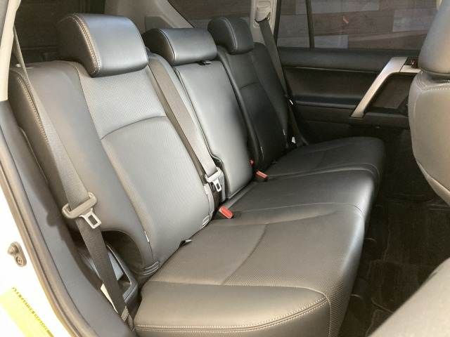 TOYOTA LANDCRUISER PRADO 2022